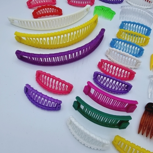 Vintage Banana Clips and Hair Pieces - Lot of 32 main image 2